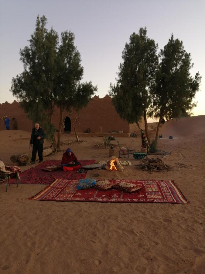 姆哈米德Camp Iguidi Tours住宿加早餐旅馆 外观 照片